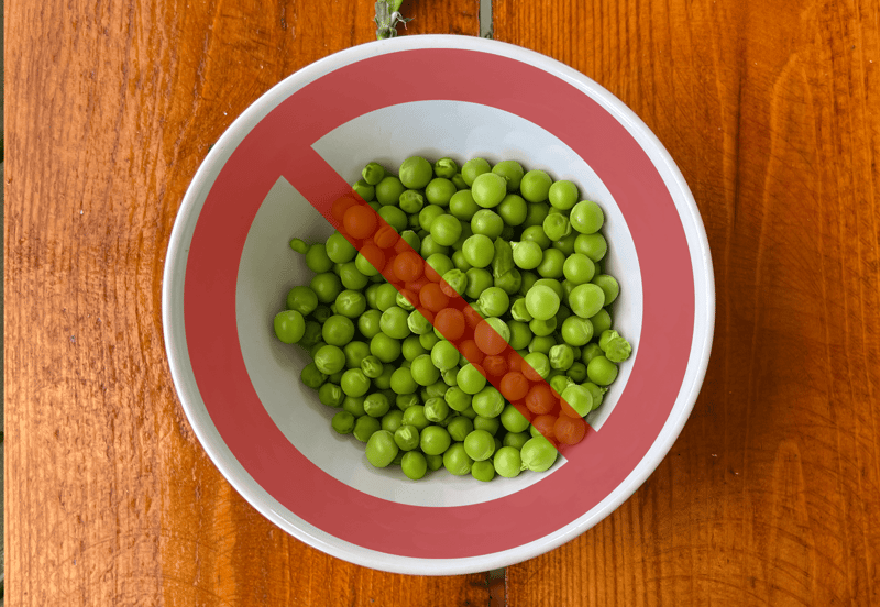 Is it okay for dogs to eat sweet peas