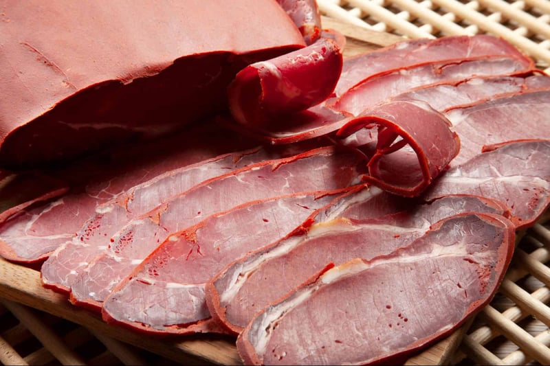 High-quality deli sliced meats for dogs.