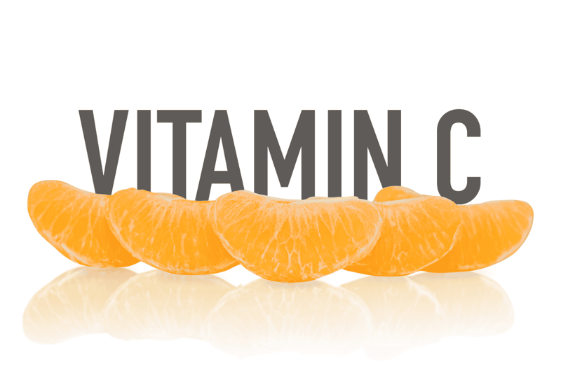 Vibrant orange slices emphasize vitamin C, essential for dogs’ immune health and nutrition.